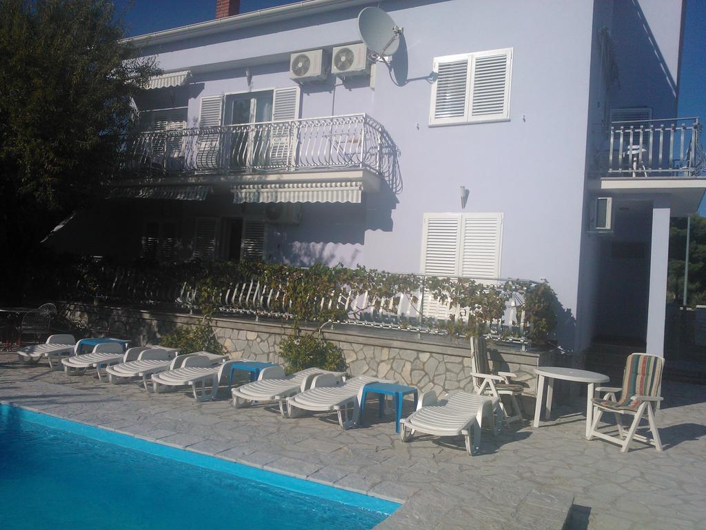 Apartments Jerine Tribalj 외부 사진