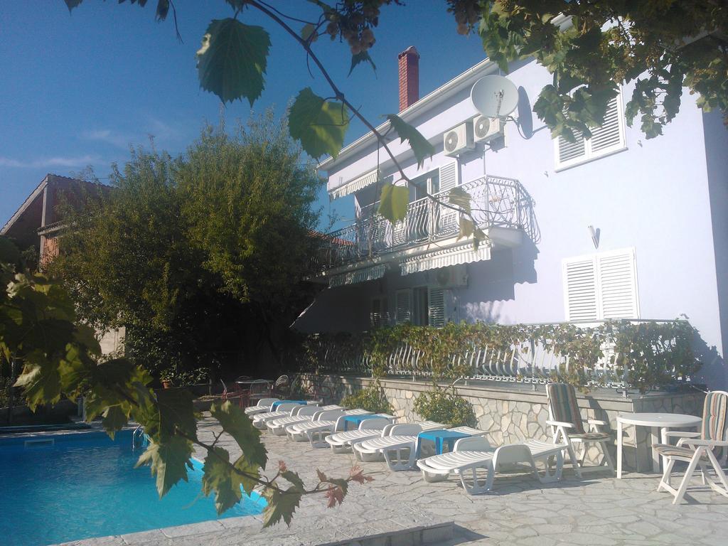 Apartments Jerine Tribalj 외부 사진