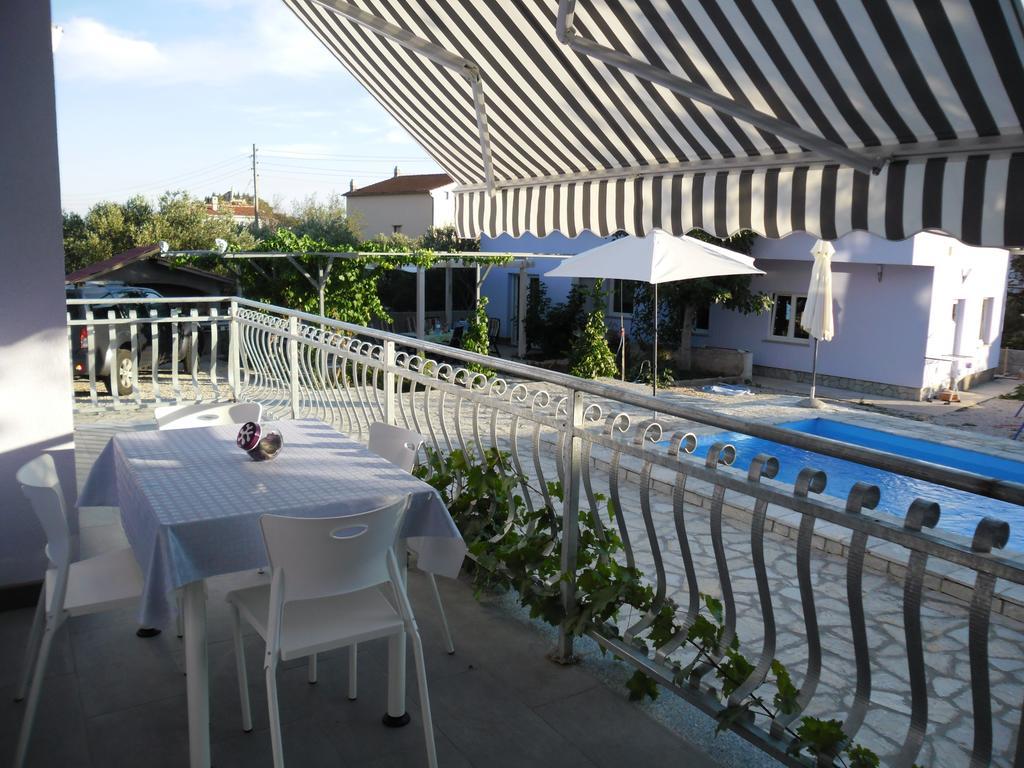 Apartments Jerine Tribalj 객실 사진