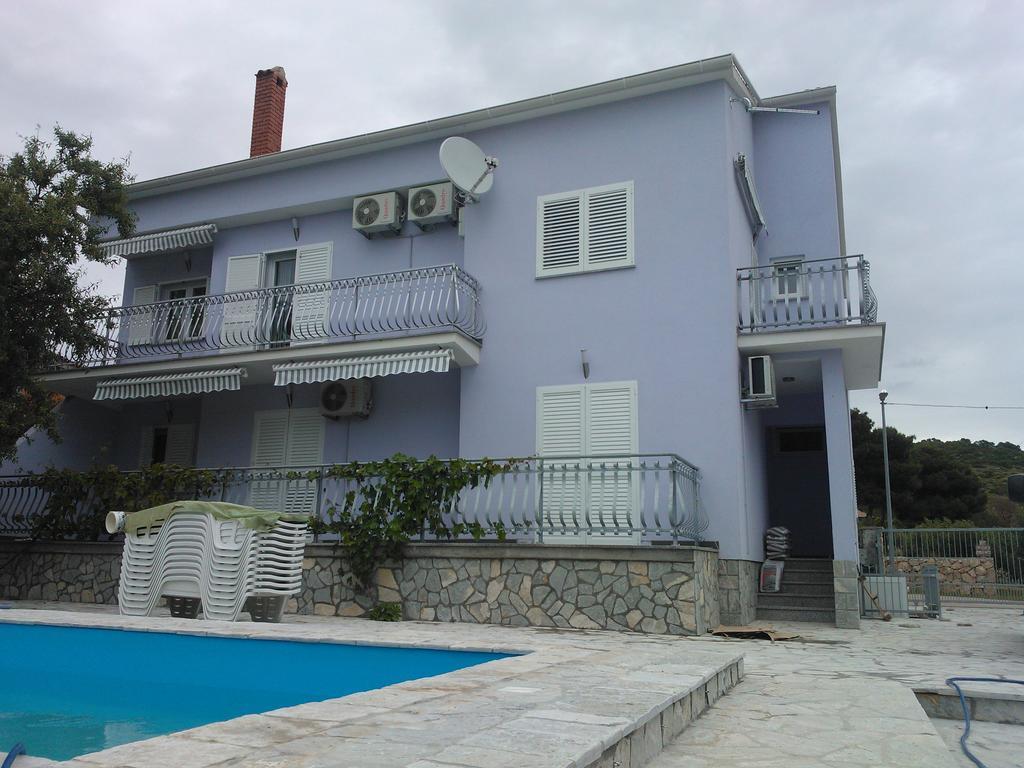 Apartments Jerine Tribalj 객실 사진