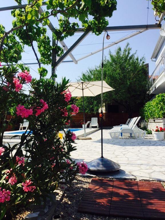 Apartments Jerine Tribalj 외부 사진